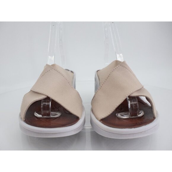 Bzees Women's Desire Sandals 8 Wedge Heel Slip On Beige Textile Casual Comfy - Picture 3 of 12